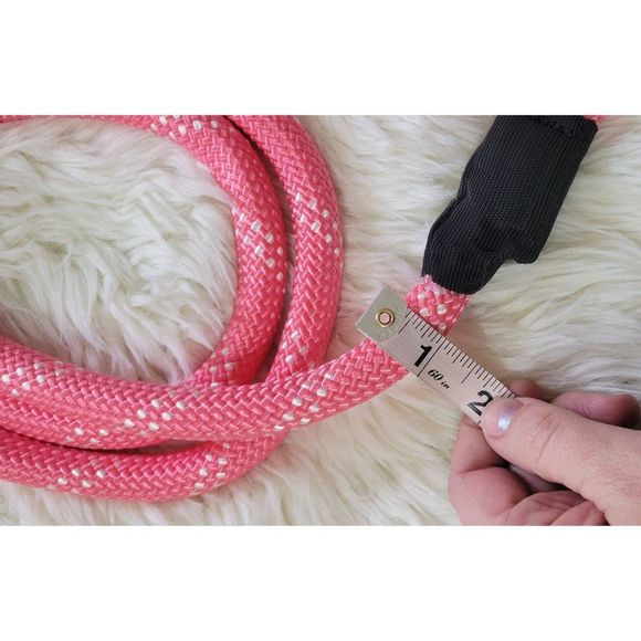 NWT Zippy Paws Adventure Climbers Dog Leash 6 Feet Pink Rec. Weight 40+ - Picture 4 of 4